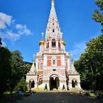 Gnezdo * Șipca