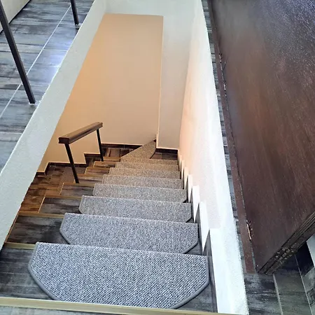 Apartamento Gnezdo *